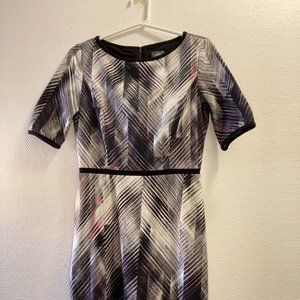 Vince Camuto sheath dress